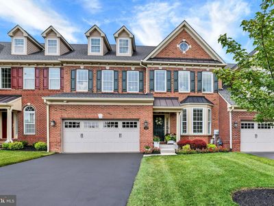 112 Rittenhouse Cir