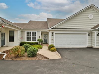 Property at 13586 Yellow Pine Dr, Huntley, IL