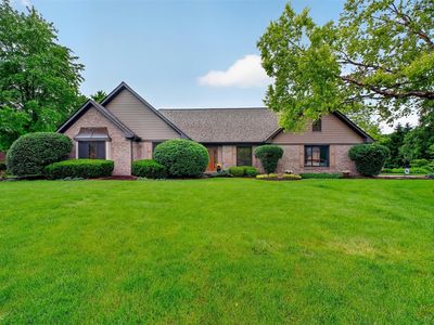 1364 Kingsway Dr
