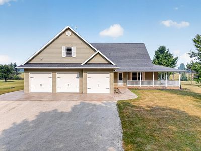 5347 County Rd S