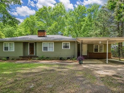 2319 Loop Rd