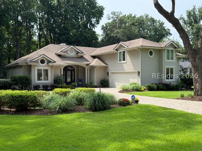 19 Parkwood Dr