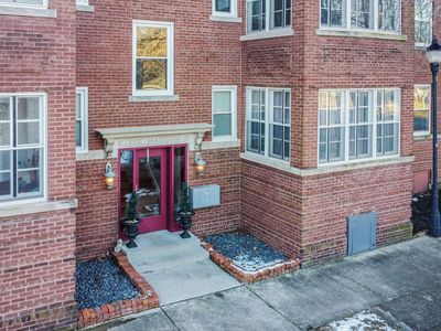 620 Madison St UNIT 301