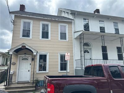 110 Front St