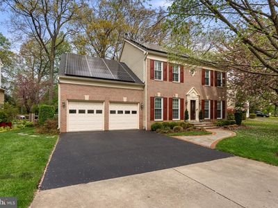7805 Heritage Farm Dr