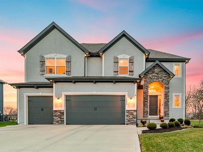 19004 Skyview Ln
