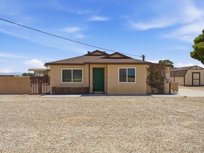 8628 W Ave E