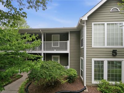 515 Berkeley Woods Dr