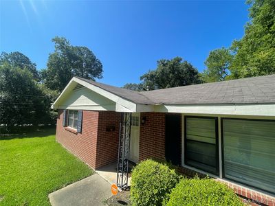 1716 Hill Hedge Dr