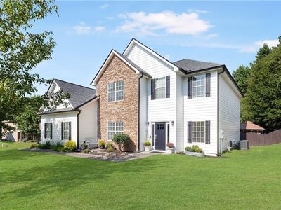 306 Farmbrook Pass
