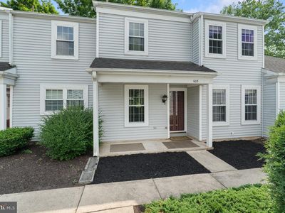 Property at 608 Cambridge Ct, Palmyra, PA