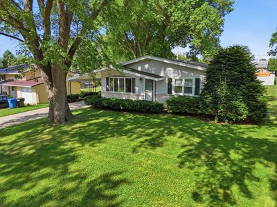 Property at 727 Jacquelyn Dr, Baraboo, WI