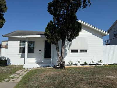 1816 Elizabeth St