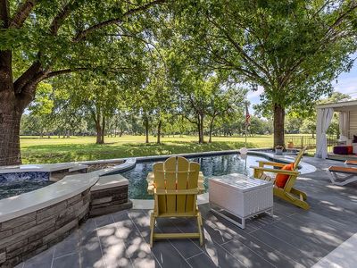 30311 Ledgemont Dr