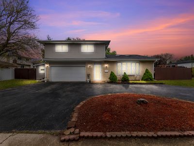 409 Hillcrest Ln
