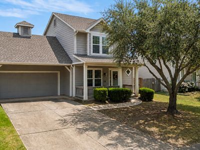 811 Greene Way