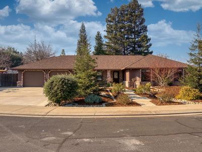 6613 Cypress Woods Cir