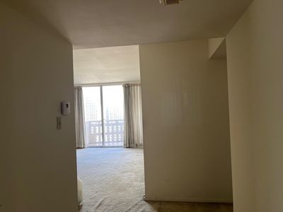 2016 Main St APT 1917