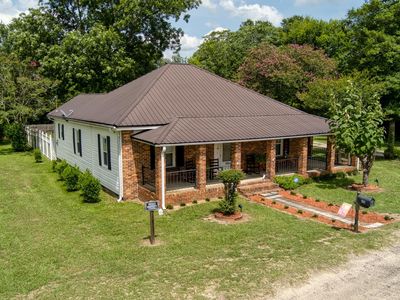 Property at 400 Middleton Dr N, Windsor, SC