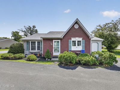 33 Carnaby Close