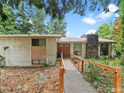 6123 110th Avenue SE