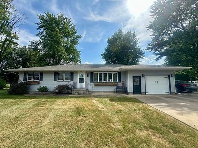 809 Starlite Dr