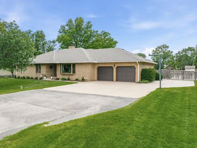 6533 N Rico Rd
