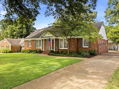 515 Melody Ln