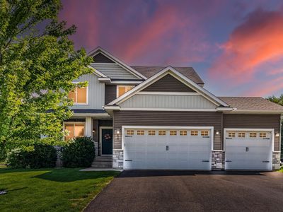 625 Kadler Ave NE