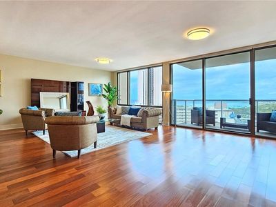 1551 Ala Wai Blvd APT 1905