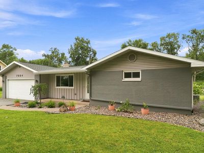 7004 Westlawn Dr
