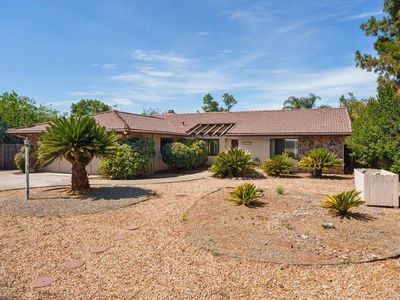 25641 Bellemore Dr