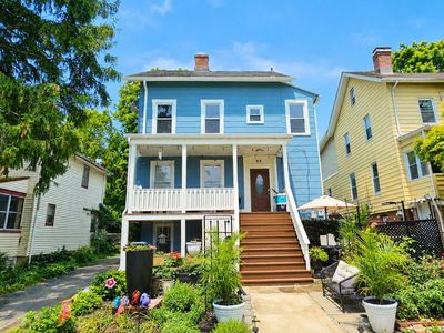 99 Cedar Hill Avenue