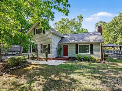 5114 Crow Rd