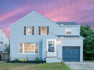 Property at 23100 E Groveland Rd, Beachwood, OH