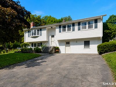 17 North Ridgeland Road