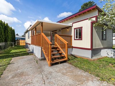 2392 Douglas Road #19