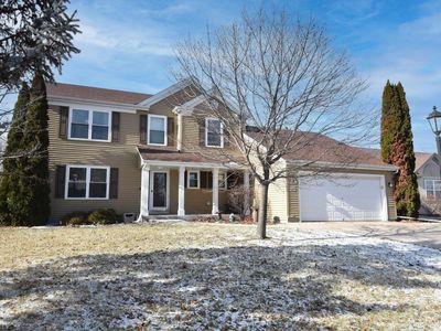 W142N9823 Amber DRIVE