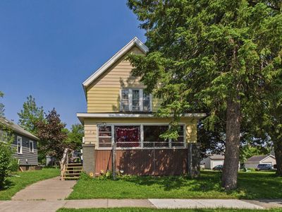 128 N 64th Ave W