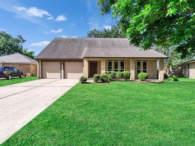 423 Forest Hills Dr