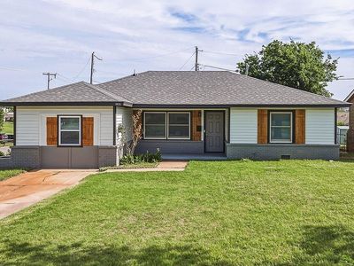 801 NE 32nd St