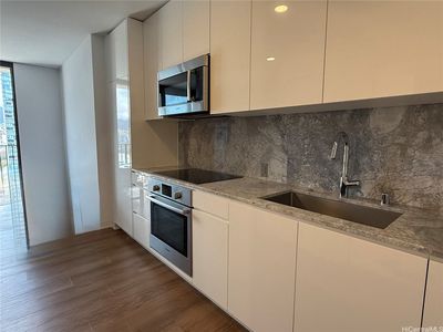987 Queen St #2616