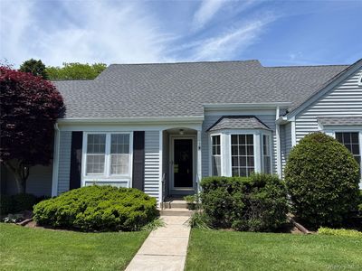 2555 Youngs Avenue #1D