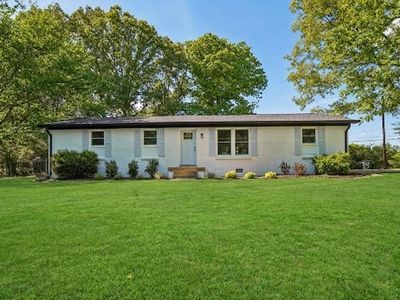 Property at 1013 Copper Still Cir, Kingston Springs, TN