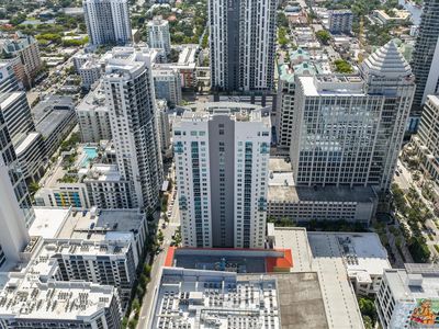 350 SE 2nd St APT 980