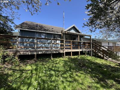212 Garibaldi Ave