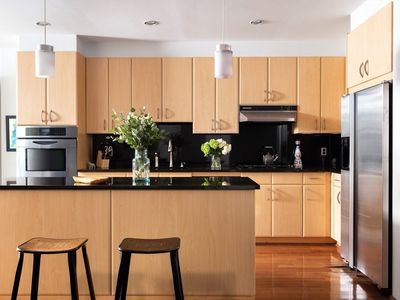 9 W Broadway #322