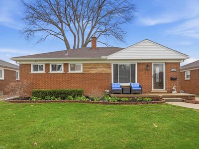 Property at 22007 Trombly St, Saint clair shores, MI