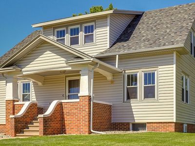 Property at 412 S 2nd St, Howells, NE