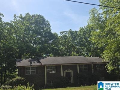 1201 Lakeshore Dr